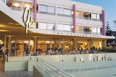 Fachada de Los Felices, The Fashion Hotel